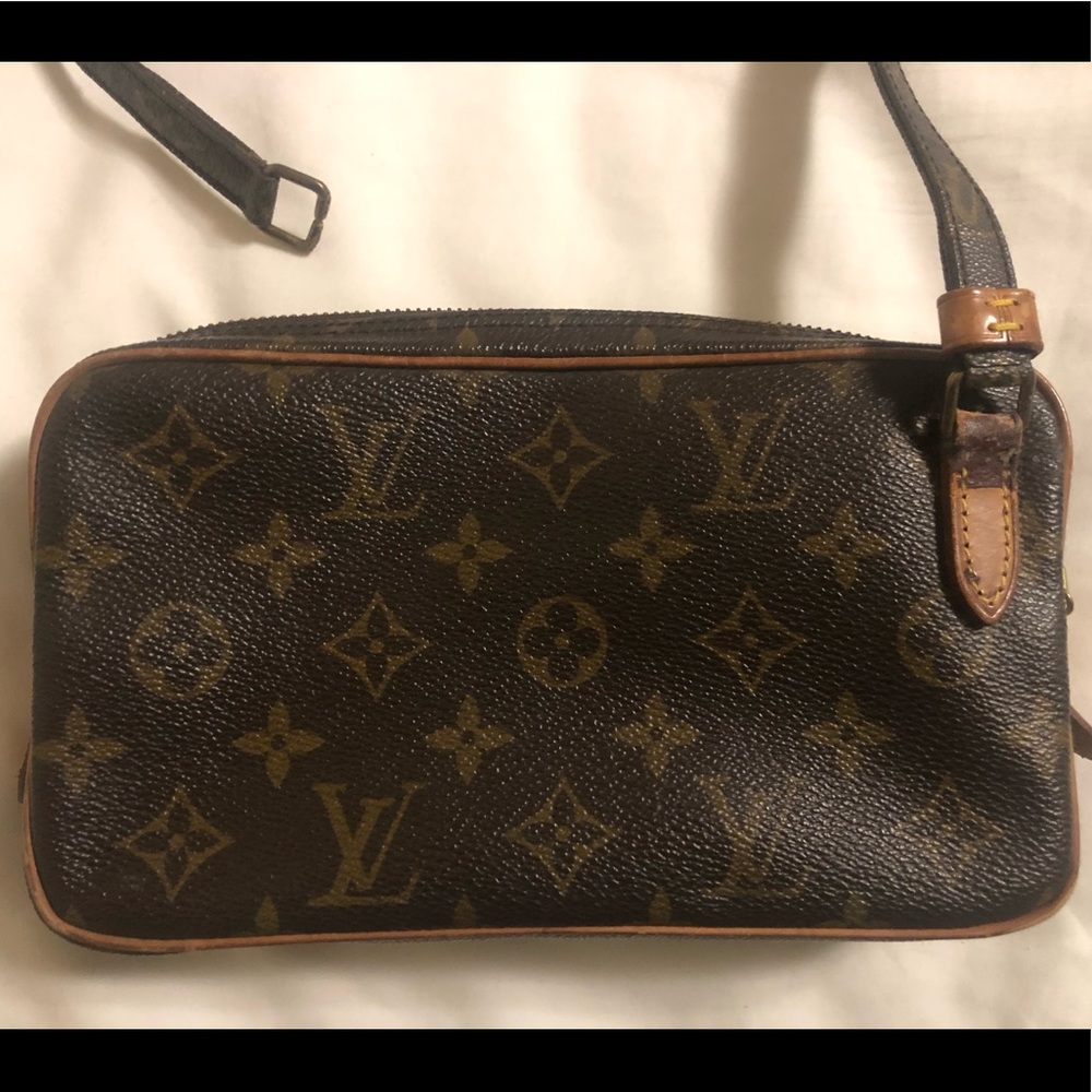 Louis Vuitton cross body